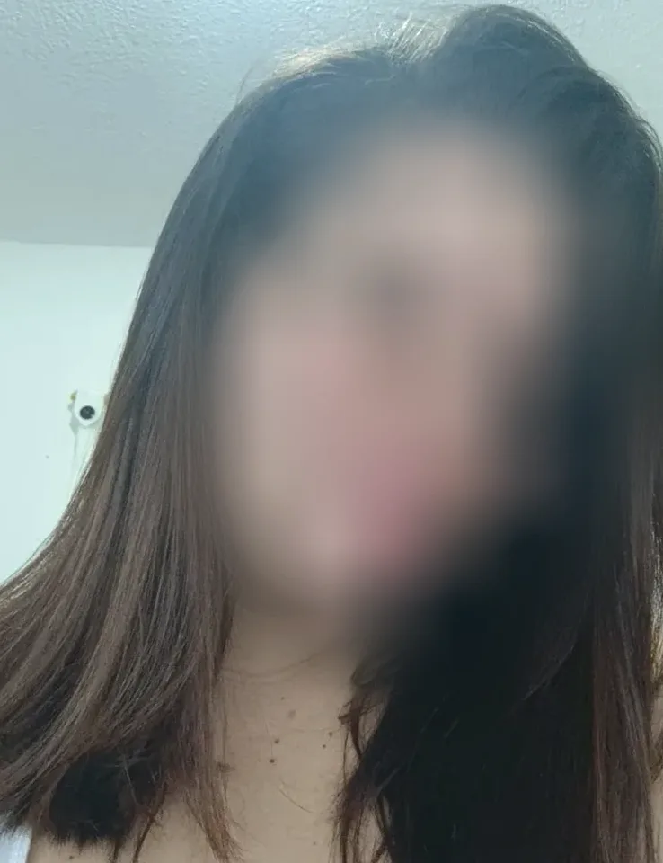 Antonia, 26
