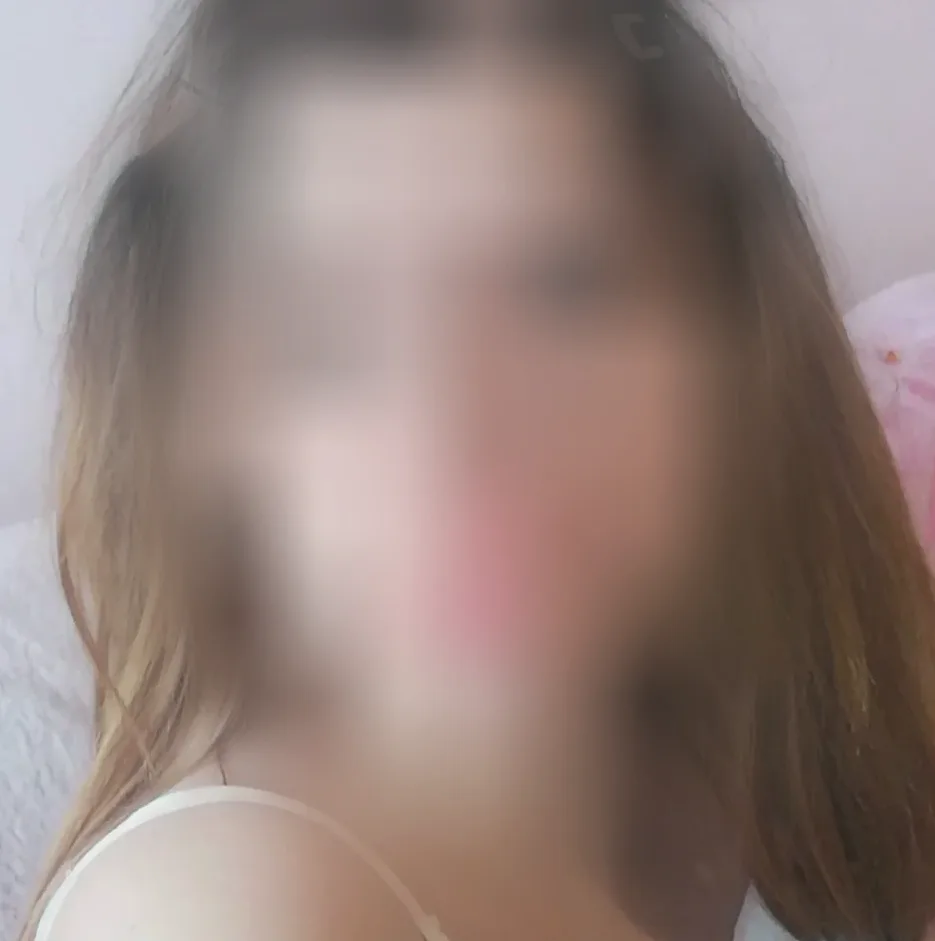 Lea, 35